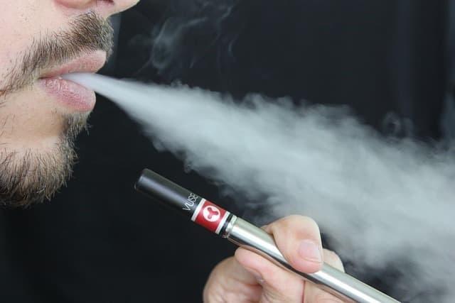 aio elektronická cigareta recenze a praktický průvodce výběrem nejlepších modelů 2025