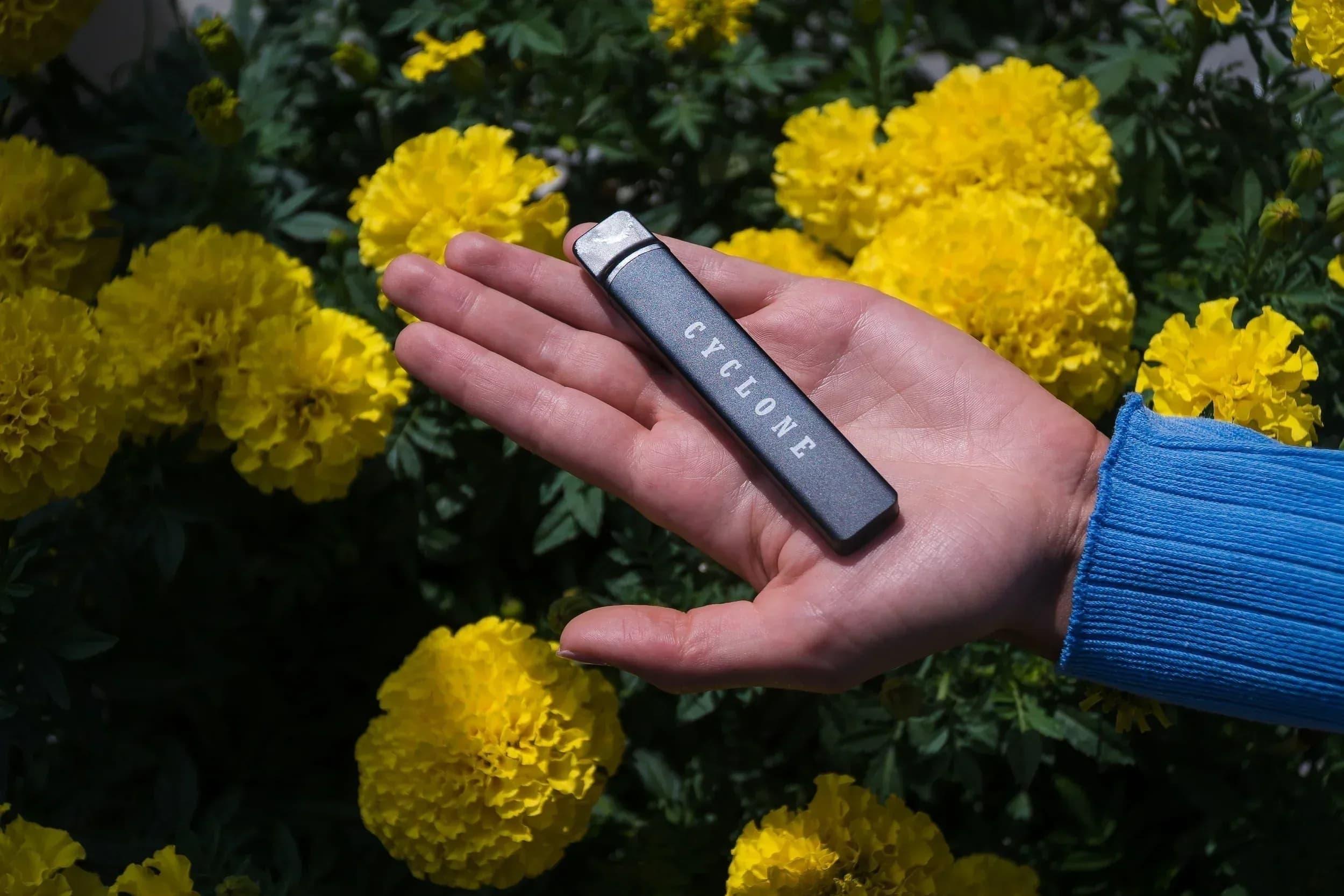 Nový zákaz prodeje elektronických cigaret přináší právní a ekonomické dopady pro prodejce i uživatele