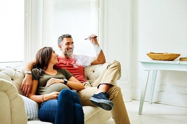 Praktický průvodce co je elektronická cigareta a jaké jsou hlavní výhody a rizika