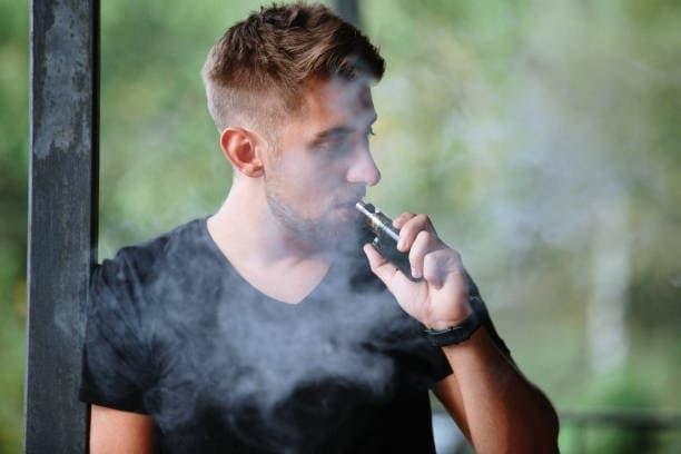 Jak vybrat certifikované elektronické cigarety – průvodce bezpečností, recenze značek a nákupní tipy