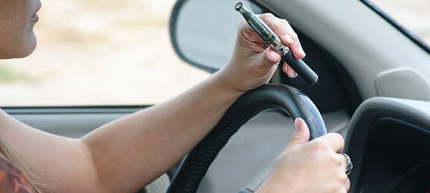 co-v-e-cigarete-skodi-a-jak kompletní průvodce riziky, prevencí a bezpečnějšími alternativami