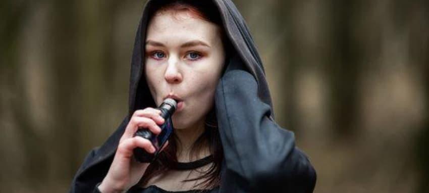 Průvodce která složka v elektronicke cigarete vadi sliznici, rizika, příznaky a prevence