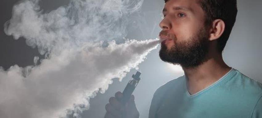 Průvodce mícháním a skladováním beznikotinova báze do elektronických cigaret pro lepší chuť a bezpečnost