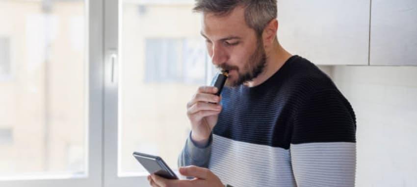 Kompletní elektronická cigareta info pro začátečníky i pokročilé tipy bezpečnost a výběr