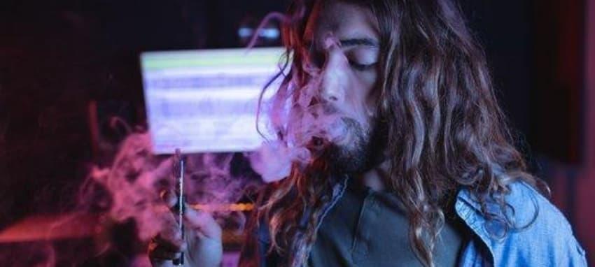 Jak vybrat bezkourove elektronicke cigarety nejlépe hodnocené modely recenze a bezpečnostní tipy