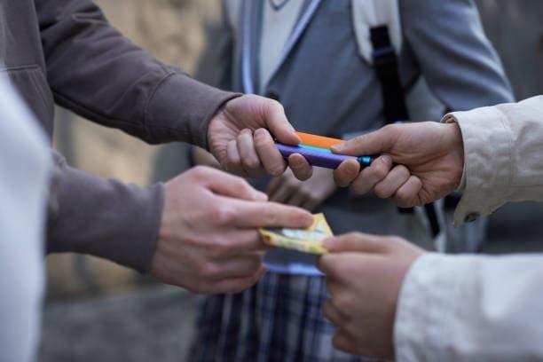 Jak vybrat nejlepší baterka do elektronické cigarety cfiber – praktická recenze, tipy a bezpečnostní rady