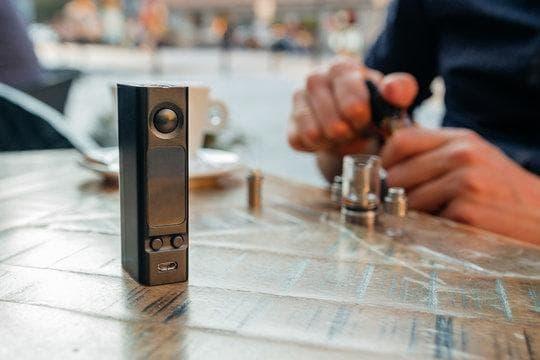 Kde koupit bruntál elektronické cigarety a jak vybrat nejlepší modely a příslušenství