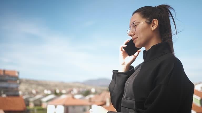 Nejlepší elektronická cigareta nabíječka 2025 — jak vybírat, šetřit baterii a zajistit bezpečné nabíjení